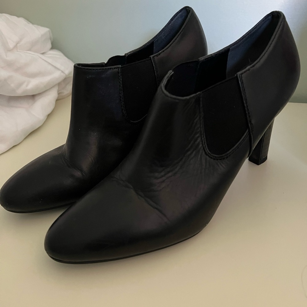 Franco sarto booties size 39
